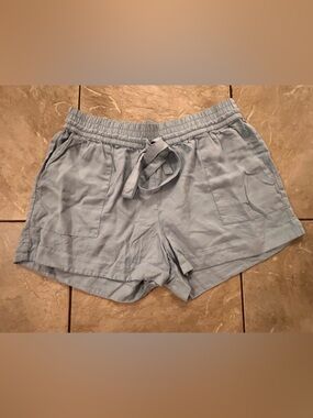 Women’s Staccato Pale Blue Drawstring Shorts, Excellent Condition, Size M
